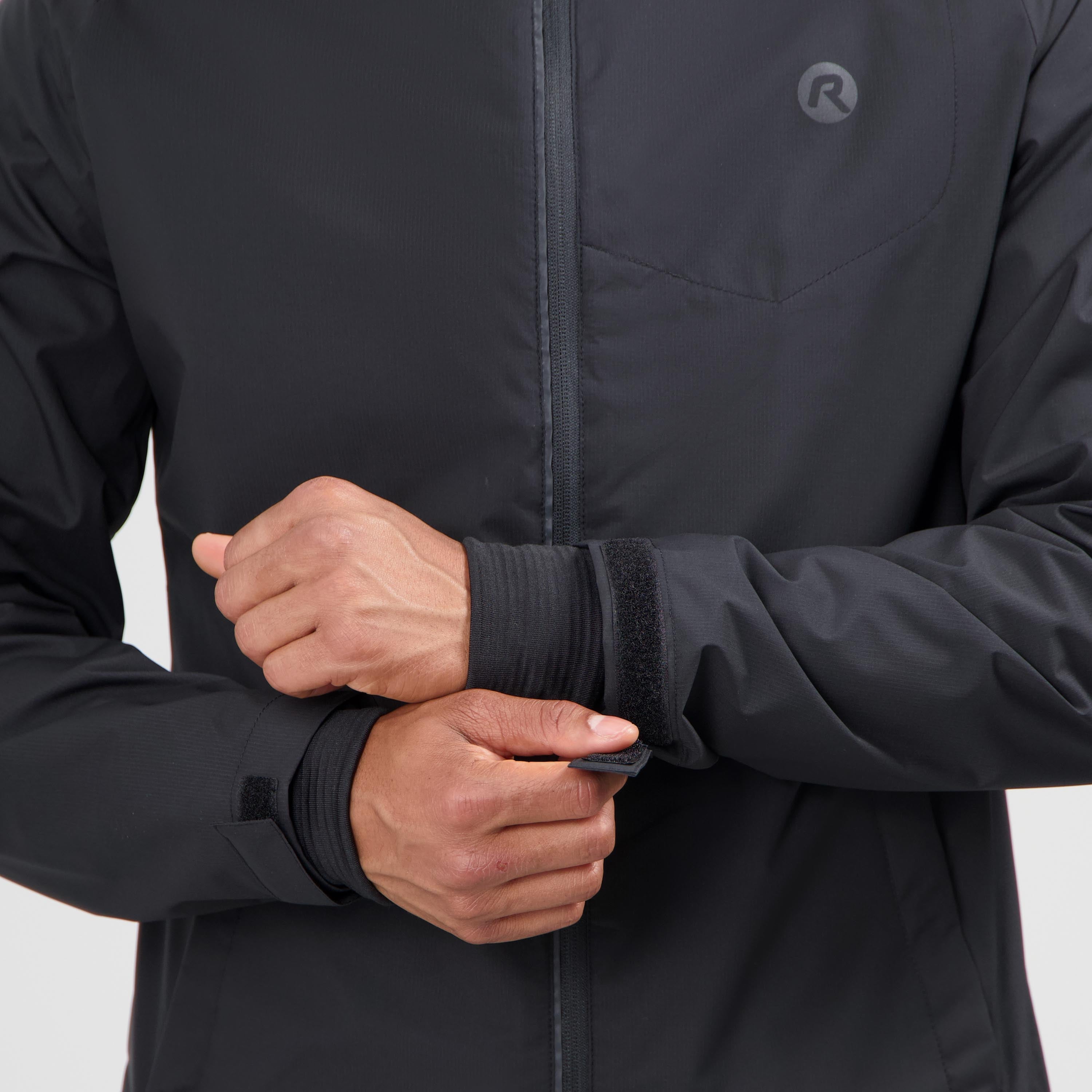 Essential Laufjacke Männer - schwarz