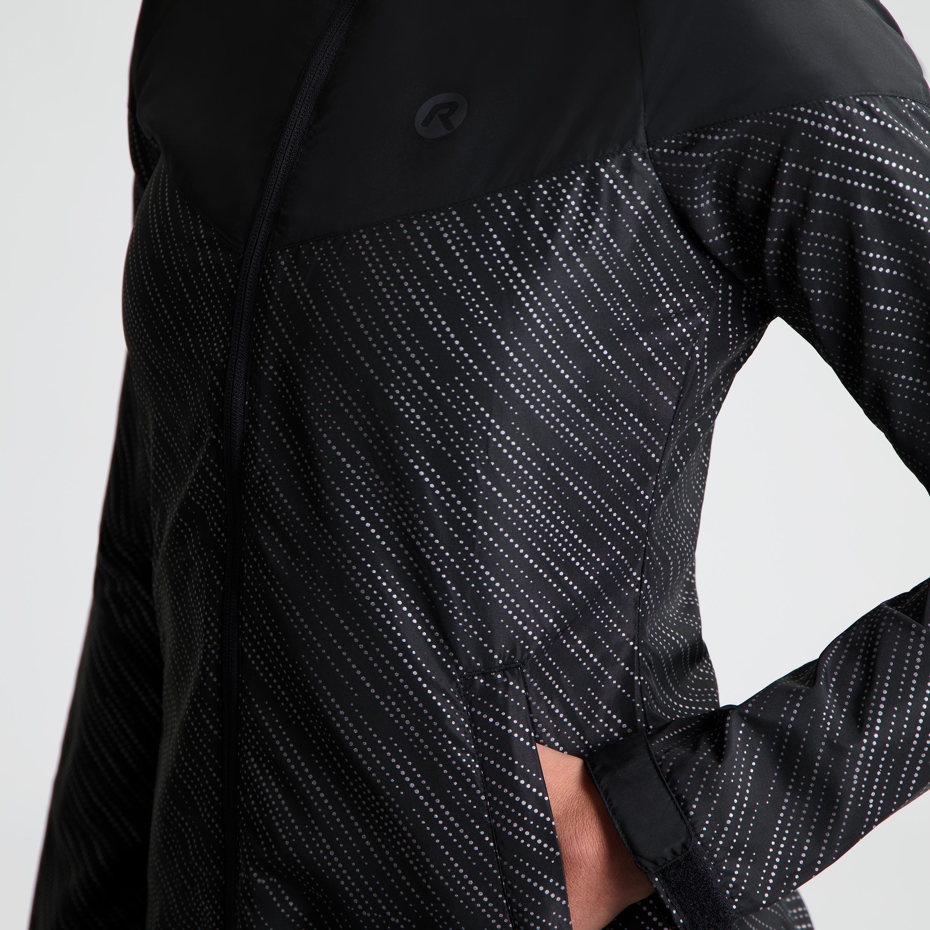 Essential Hi fish running jacket ladies