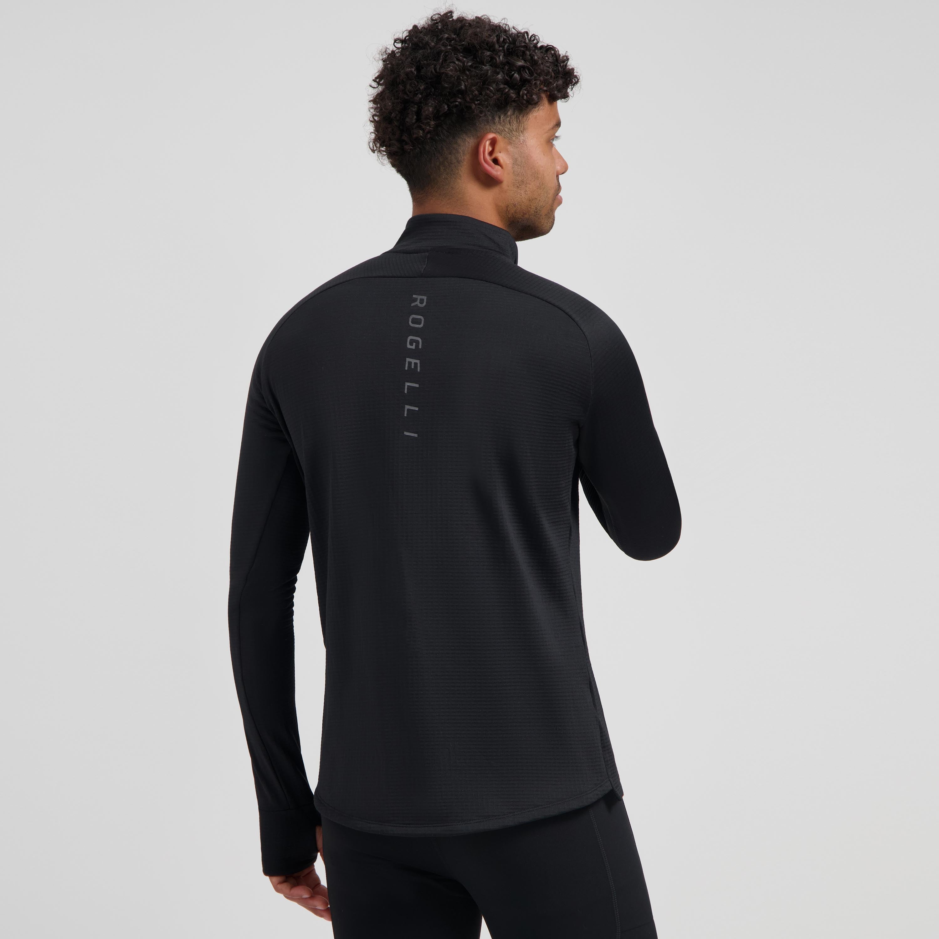 Essential Hardlooptop Lange Mouw 1/2 Zip Heren - Zwart