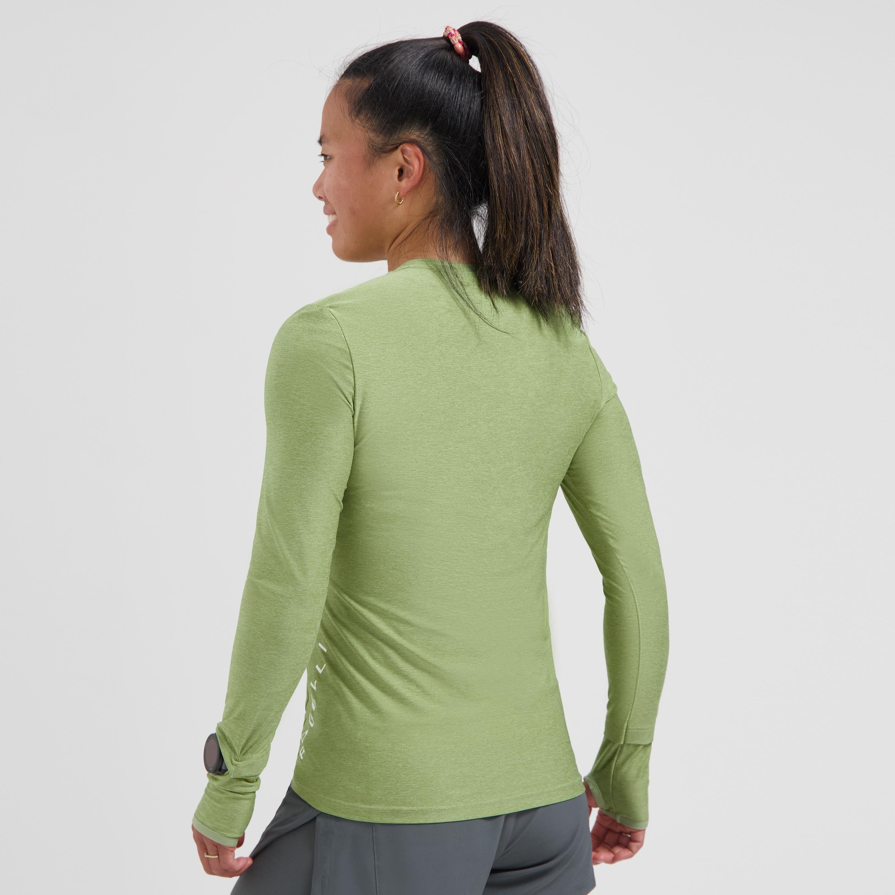 Essential Hardlooptopshirt Lange Mouw Dames - Saliegroen