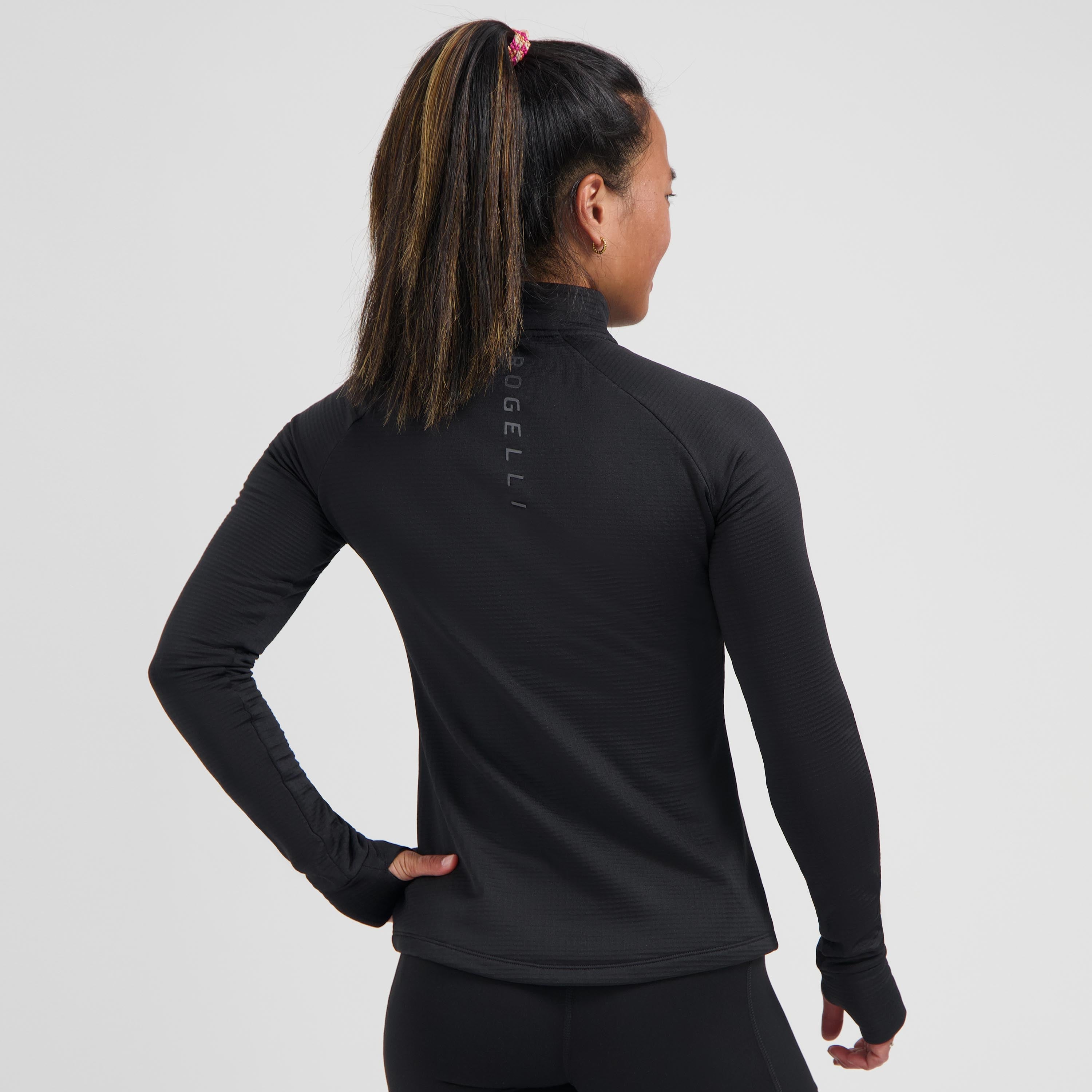 Essential Hardlooptop Lange Mouw 1/2 Zip Dames - Zwart